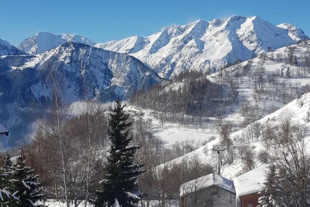Studio Uissan pour 5 personnes à côté des pistes Huez Extérieur photo