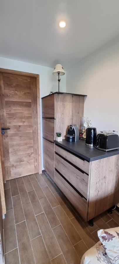 Studio Uissan pour 5 personnes à côté des pistes Huez Extérieur photo